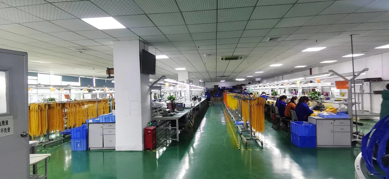 China Shenzhen Chuanglixun Optoelectronic Equipment Co., Ltd. 